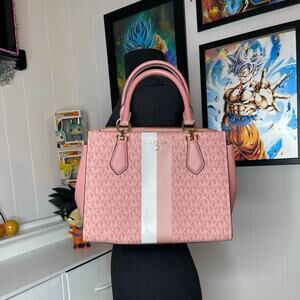 °｡⋆♡ Michael Kors Marilyn Medium Satchel (HB-6)